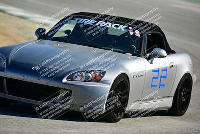 media/Nov-01-2025-Speed Ventures (Sat) [[3969607d77]]/Red Group/Session 2 (Turns 1 and 3)/